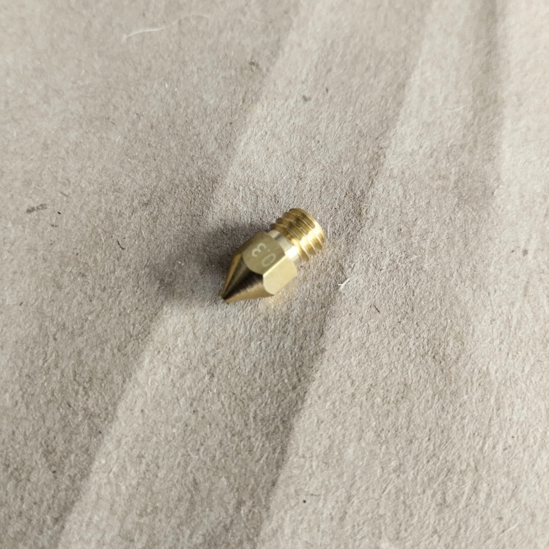 Boquilla de latón MK8 para impresora 3D