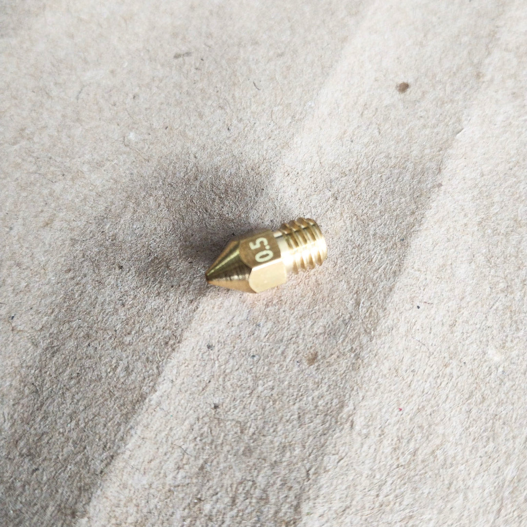 Boquilla de latón MK8 para impresora 3D